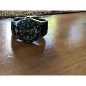 Tommy Bahama relax watch in very good condition!